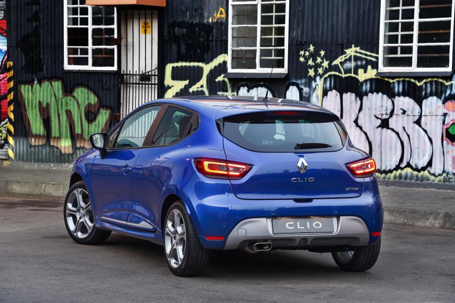  Renault Clio GT Line 2017 года  (ZA) (фото 3 из 17)